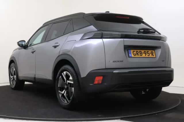 Peugeot e-2008 (2024) thumbnail 4