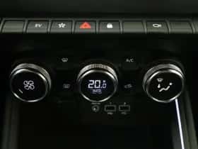 Renault Clio (2022) thumbnail 23