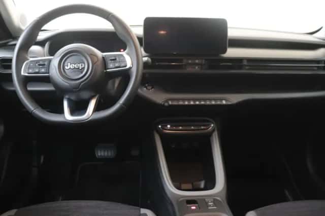 Jeep Avenger (2024) thumbnail 5