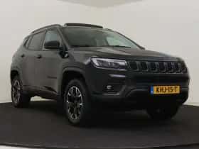 Jeep Compass (2022) thumbnail 3
