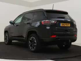 Jeep Compass (2022) thumbnail 4