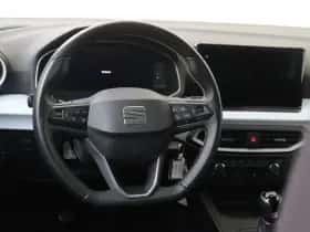 SEAT Ibiza (2023) thumbnail 6