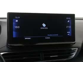 Peugeot 3008 (2021) thumbnail 17