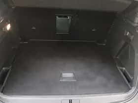 Peugeot 3008 (2021) thumbnail 31