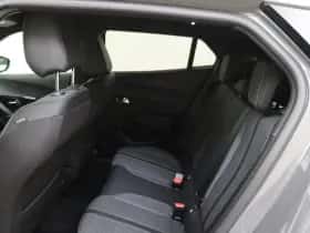 Peugeot 2008 (2024) thumbnail 12