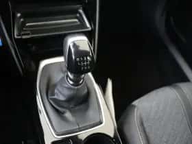 Peugeot 2008 (2024) thumbnail 21