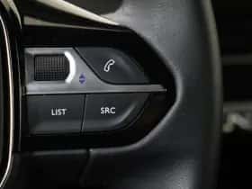 Peugeot 2008 (2024) thumbnail 23