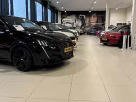 Peugeot 2008 (2024) thumbnail 36