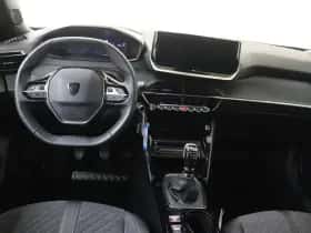 Peugeot 2008 (2024) thumbnail 5