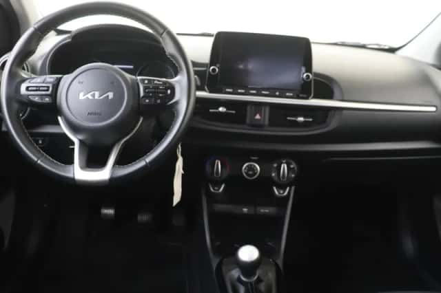 Kia Picanto (2023) thumbnail 5
