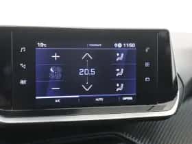 Peugeot 208 (2022) thumbnail 18