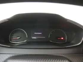 Peugeot 208 (2022) thumbnail 7