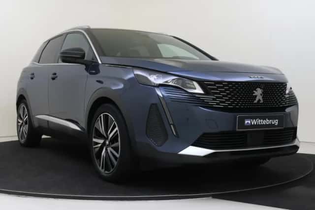 Peugeot 3008 (2021) thumbnail 3