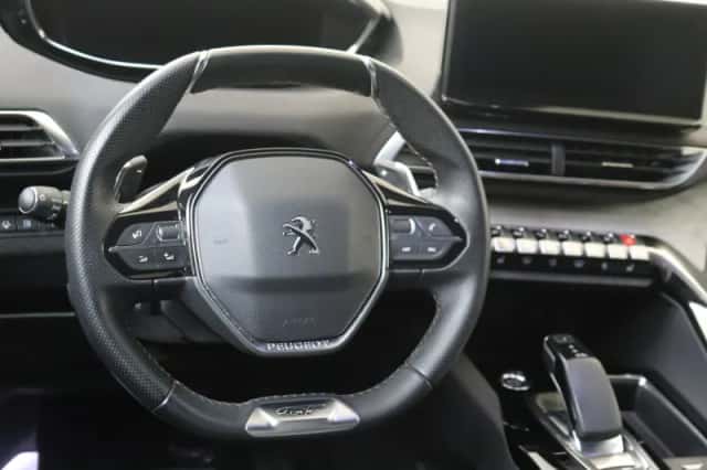 Peugeot 3008 (2021) thumbnail 6