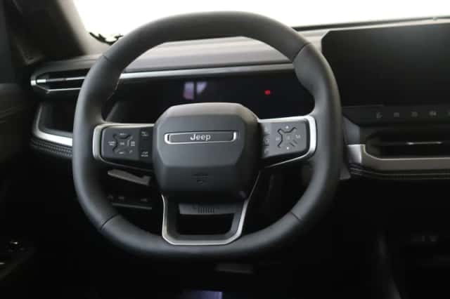 Jeep Compass (2026) thumbnail 6