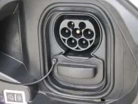 Opel Corsa-e (2022) thumbnail 31
