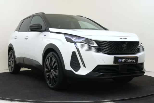 Peugeot 3008 (2023) thumbnail 3