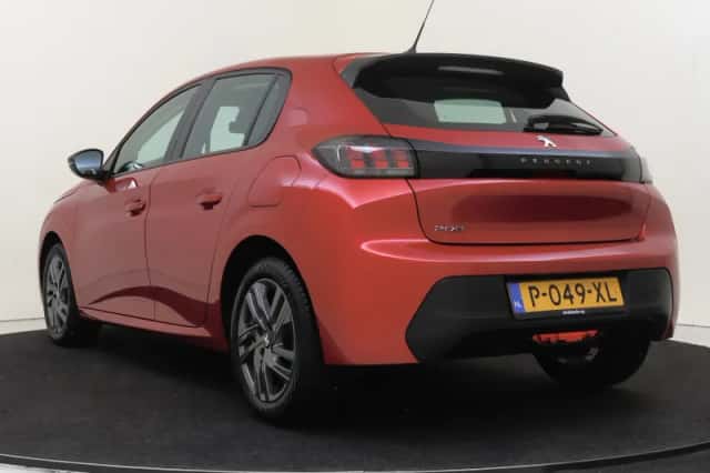 Peugeot 208 (2022) thumbnail 4