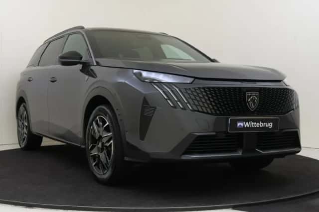 Peugeot 5008 (2025) thumbnail 3