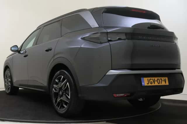 Peugeot 5008 (2025) thumbnail 4