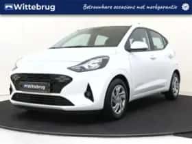 Hyundai i10 (2024) thumbnail 1
