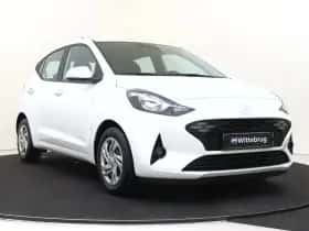 Hyundai i10 (2024) thumbnail 3
