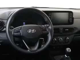 Hyundai i10 (2024) thumbnail 6