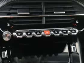 Peugeot e-2008 (2022) thumbnail 25