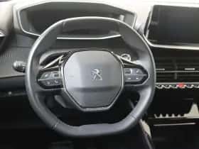 Peugeot e-2008 (2022) thumbnail 6