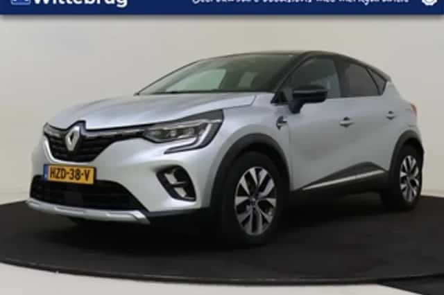 Renault Captur (2021) thumbnail 1