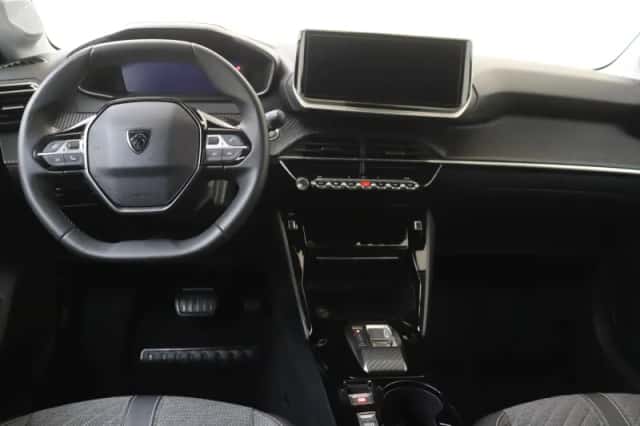 Peugeot e-208 (2025) thumbnail 5