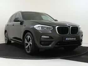BMW X3 (2019) thumbnail 3