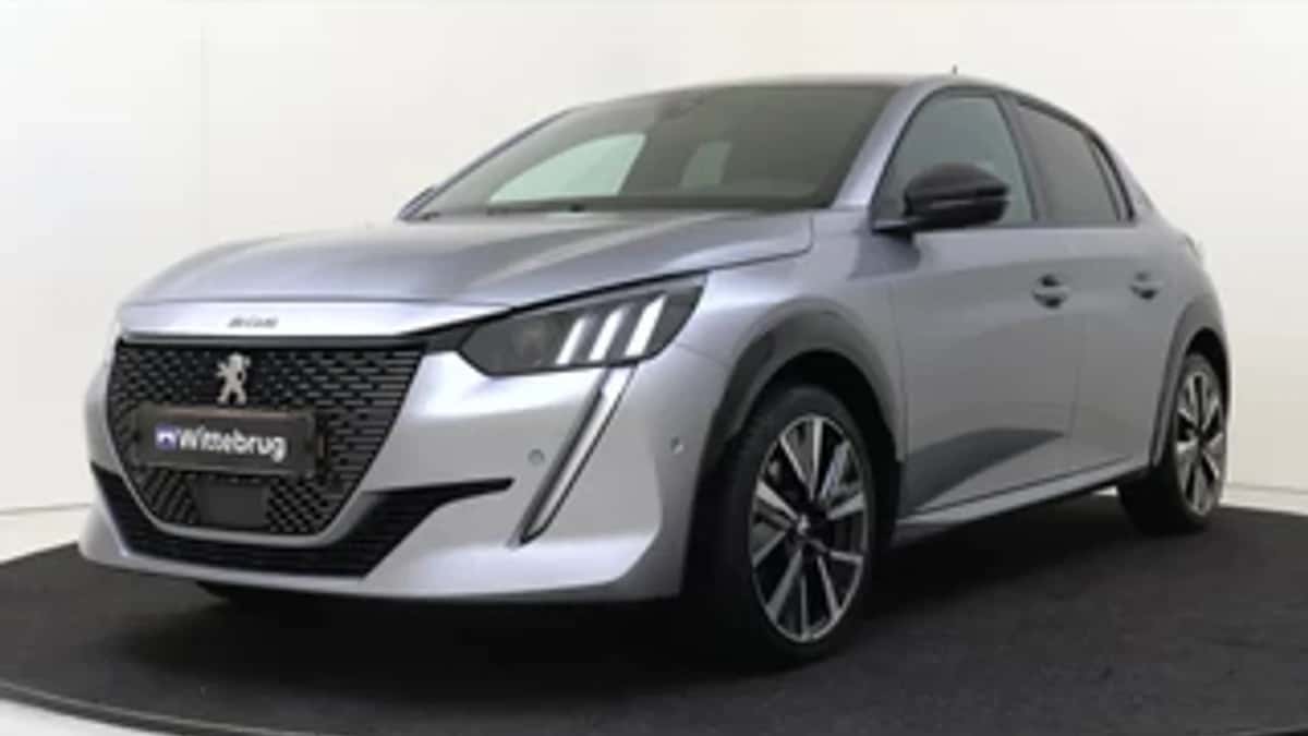 Peugeot 208 (2022) — foto 1