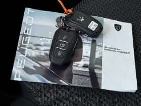Peugeot 208 (2022) thumbnail 26