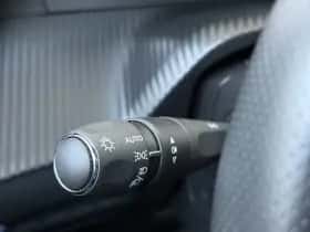 Peugeot 208 (2022) thumbnail 31