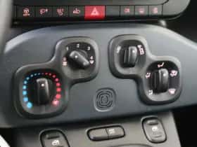 Fiat Panda (2023) thumbnail 16