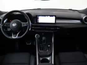 Alfa Romeo Tonale (2024) thumbnail 5
