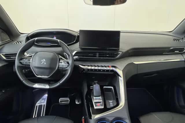 Peugeot 3008 (2021) thumbnail 5