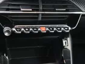 Peugeot 208 (2023) thumbnail 23
