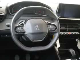 Peugeot 208 (2023) thumbnail 6