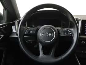 Audi A1 (2021) thumbnail 6