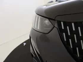 Peugeot 2008 (2022) thumbnail 13