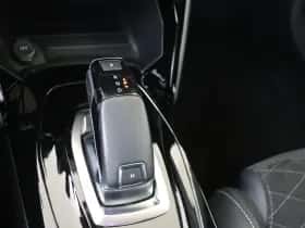 Peugeot 2008 (2022) thumbnail 21