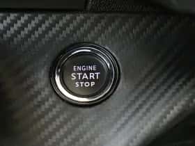 Peugeot 2008 (2022) thumbnail 25