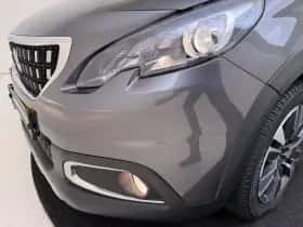 Peugeot 2008 (2018) thumbnail 13