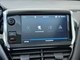 Peugeot 2008 (2018) thumbnail 19