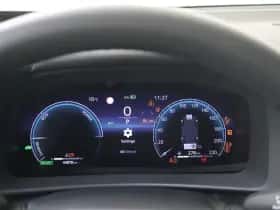 Toyota C-HR (2024) thumbnail 7