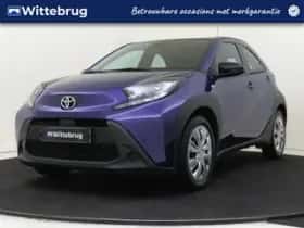 Toyota Aygo (2023) thumbnail 1