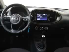 Toyota Aygo (2023) thumbnail 5