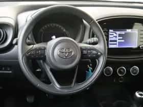 Toyota Aygo (2023) thumbnail 6